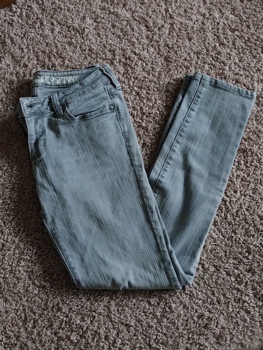 Gray Low Rise Skinny Jeans In Very Good Condition